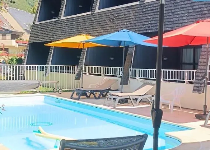 3 Etoiles Lumineux Sauna Piscine Au Royal Milan St Lary 6 Pers